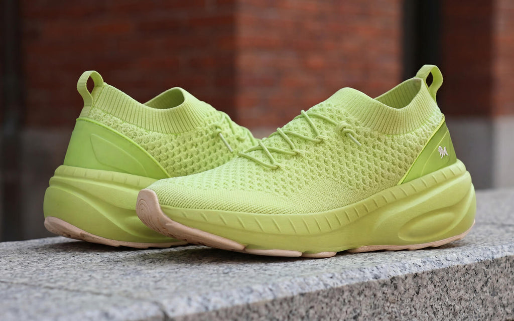 Begin Walk Soothe Lace Ups for Men : Lime