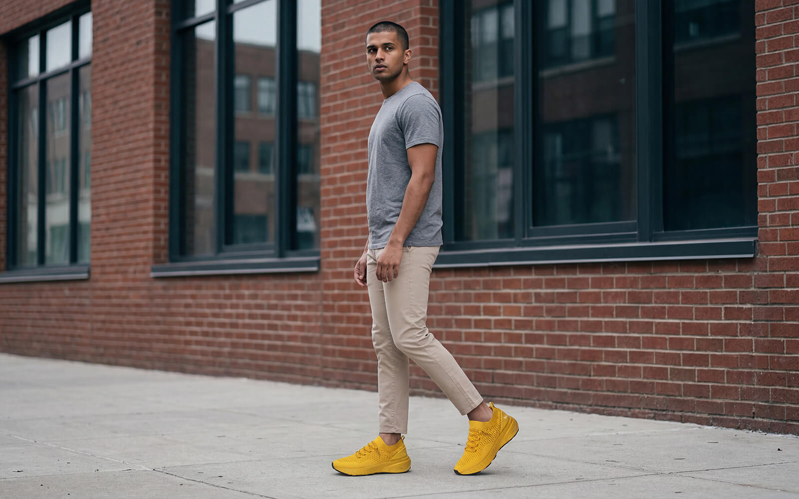 Begin Walk Soothe Lace Ups for Men : Yellow
