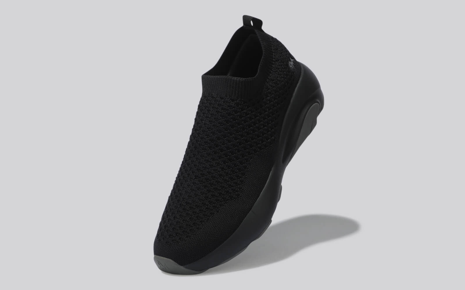 Begin Walk Soothe Slip Ons for Men : Black