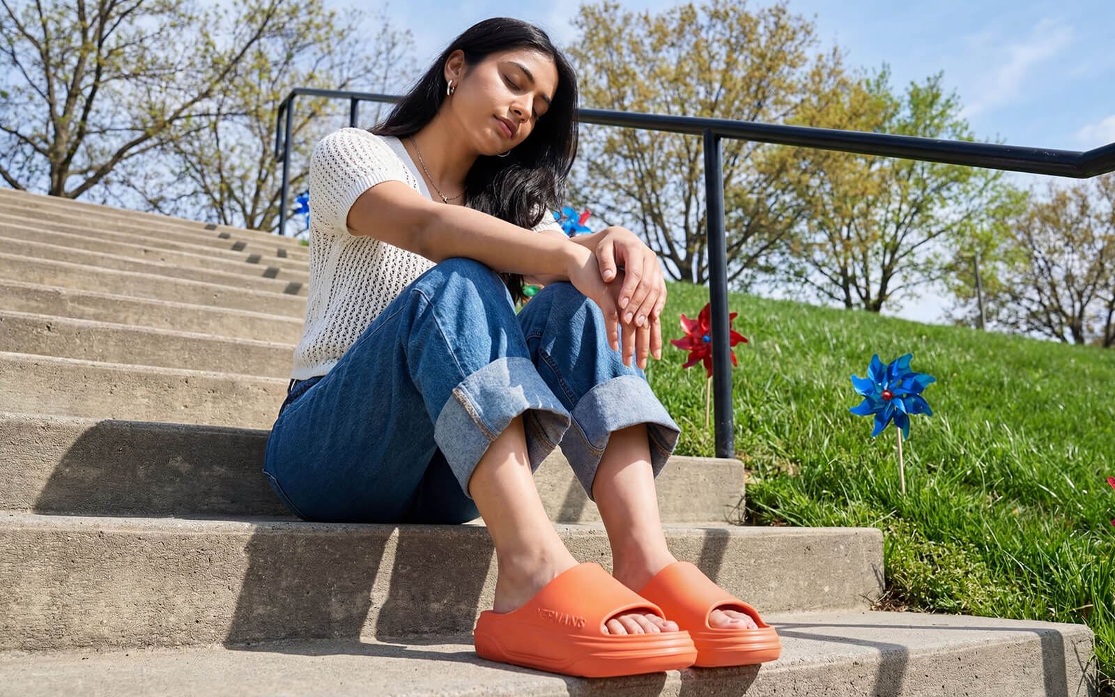 Cushers Slides For Women : Firecracker