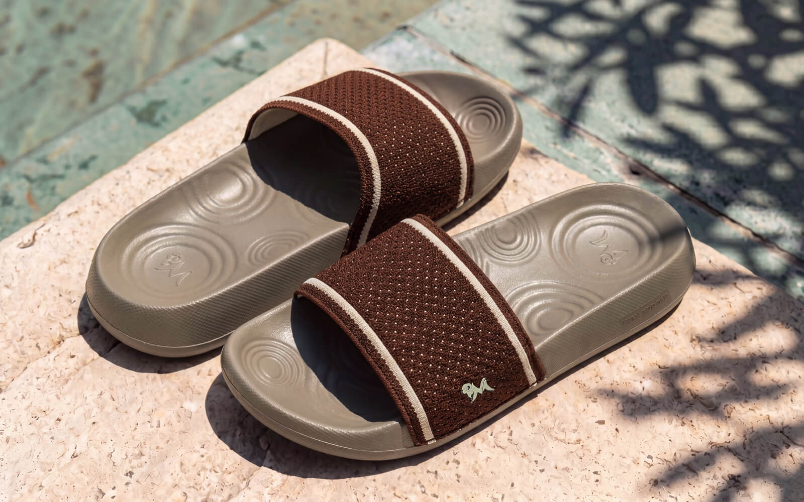 High Sprout Knitro Slides For Women : Goat