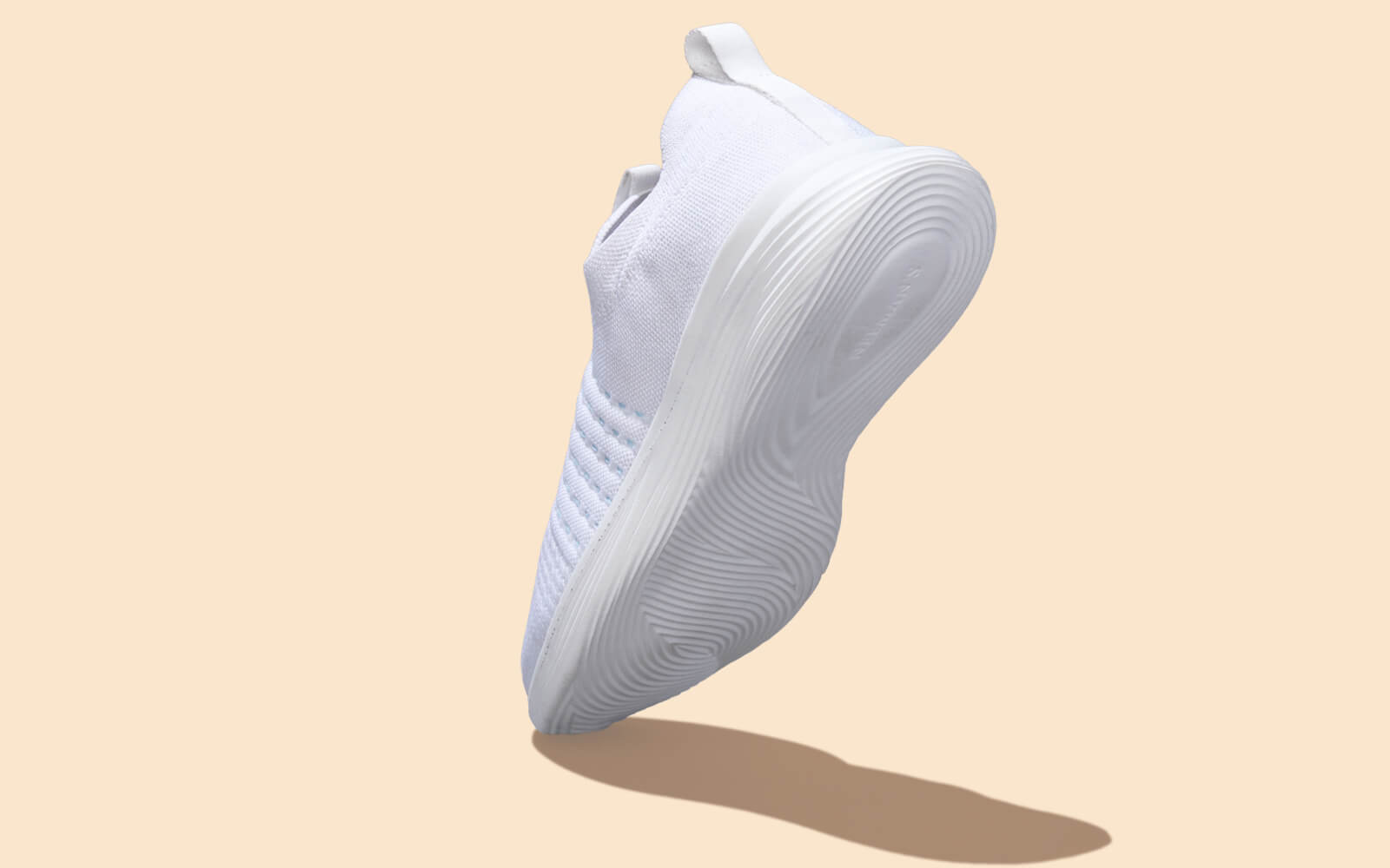 Everyday Glide Slip Ons : White