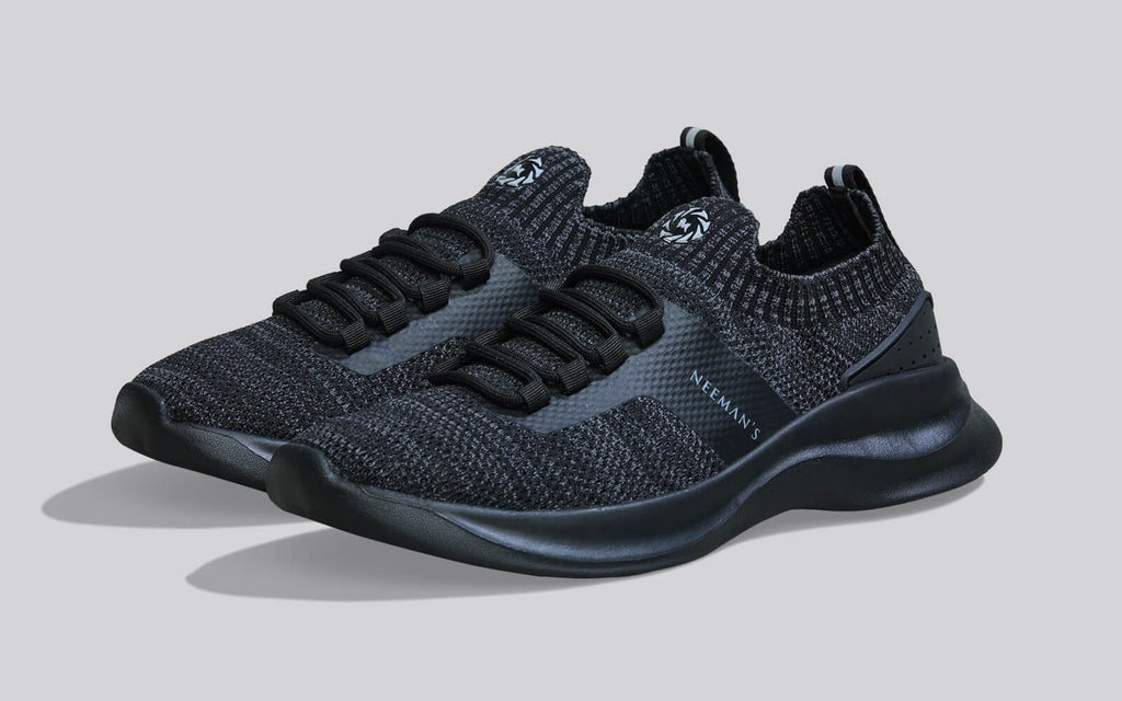 Fuse Knit Sneakers : Black