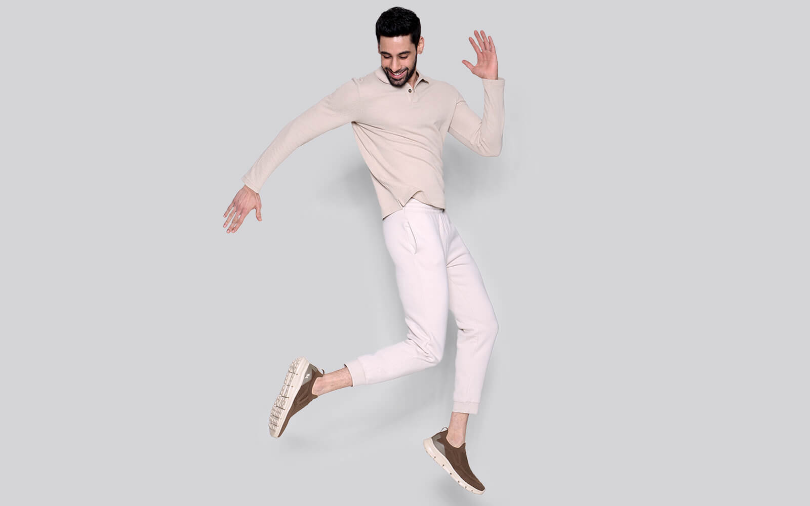 Breathe Ease Slip Ons : Brown