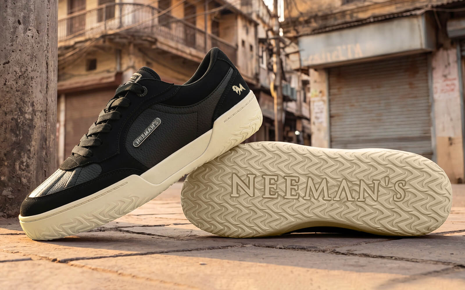 Remix Vintage : Black Ecru